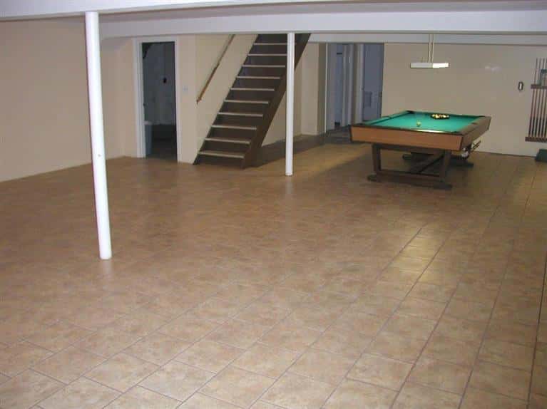 We finally found a house. Here are the photos from the listing.