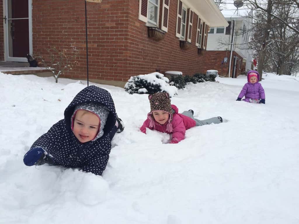 The girls had fun in the snow this morning, but, gosh, do I hope it was the last time this season. Spring!