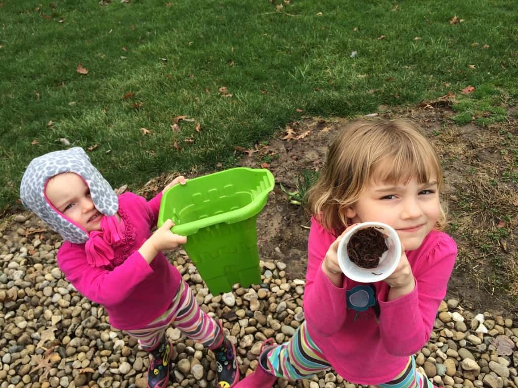 She likes princesses, but she’s also not afraid to get her hands dirty by collecting worms and slugs after a good rain. “Here’s one Abby,” shouted her helpers. They were a little bit worried about touching the slimy creatures.