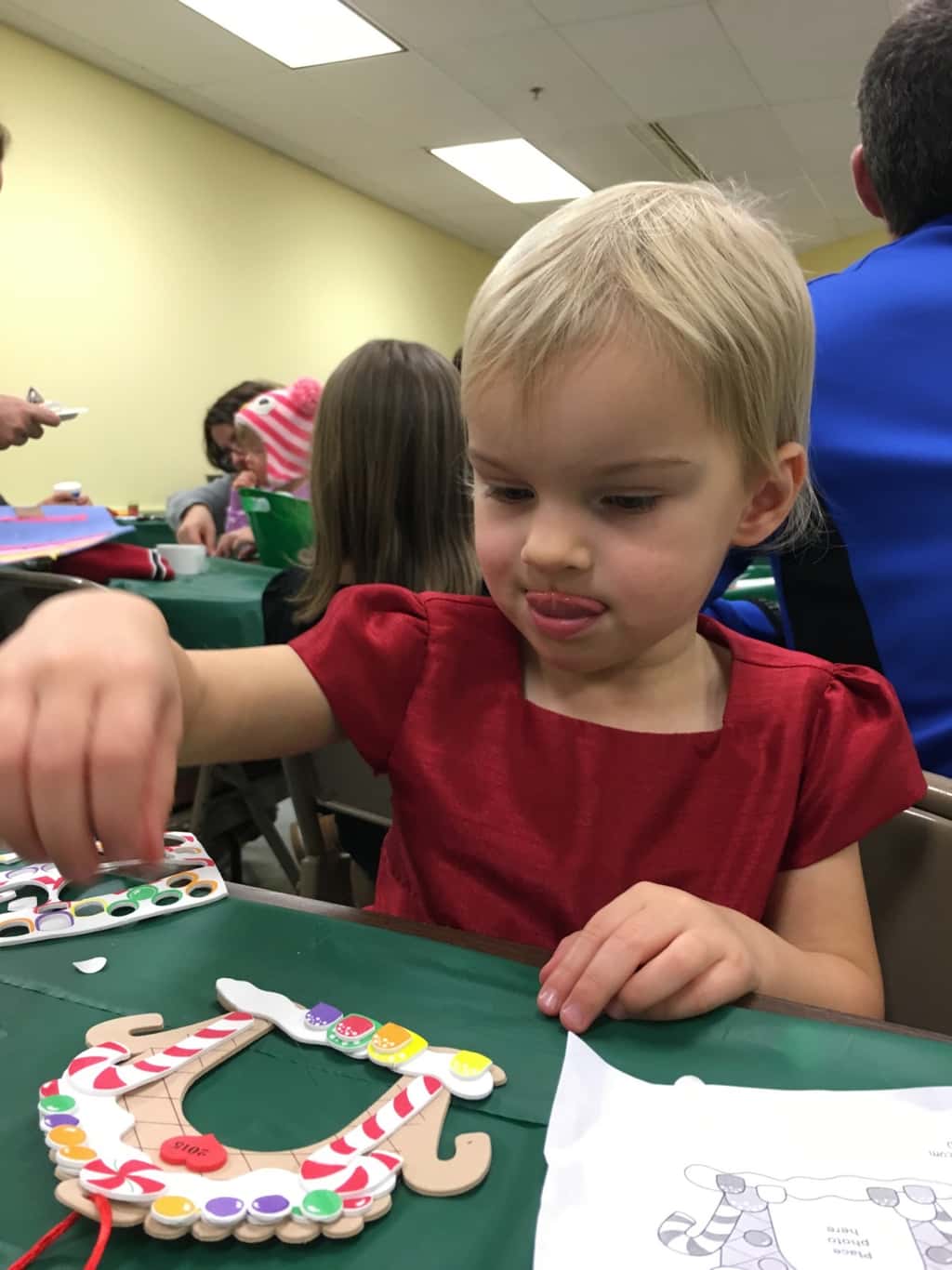 What a great day! It started with craft fun at the Madeira Moms kids holiday party. Free carriage rides through the business district, and free hot chocolate by a fire followed that. St. Nicolas later delivered treat bags to all the kids in the neighborhood. And now, as I type this, all three of our girls are playing at a friend’s house. Gosh, I love living in Madeira!