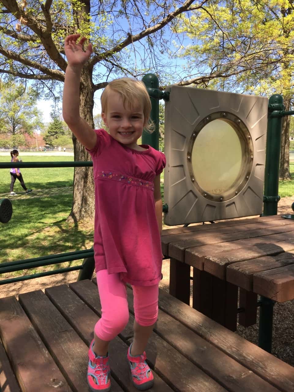 With one garden project, two soccer games, and three girls to entertain, I wish we had more than four adult hands this weekend. Busy, tiring, but fun!