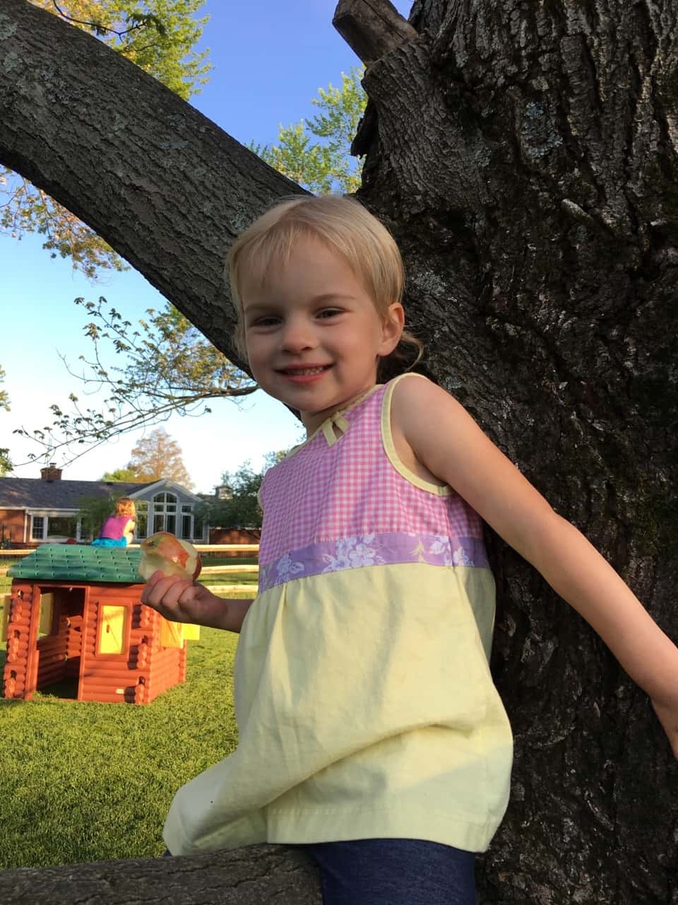 With one garden project, two soccer games, and three girls to entertain, I wish we had more than four adult hands this weekend. Busy, tiring, but fun!