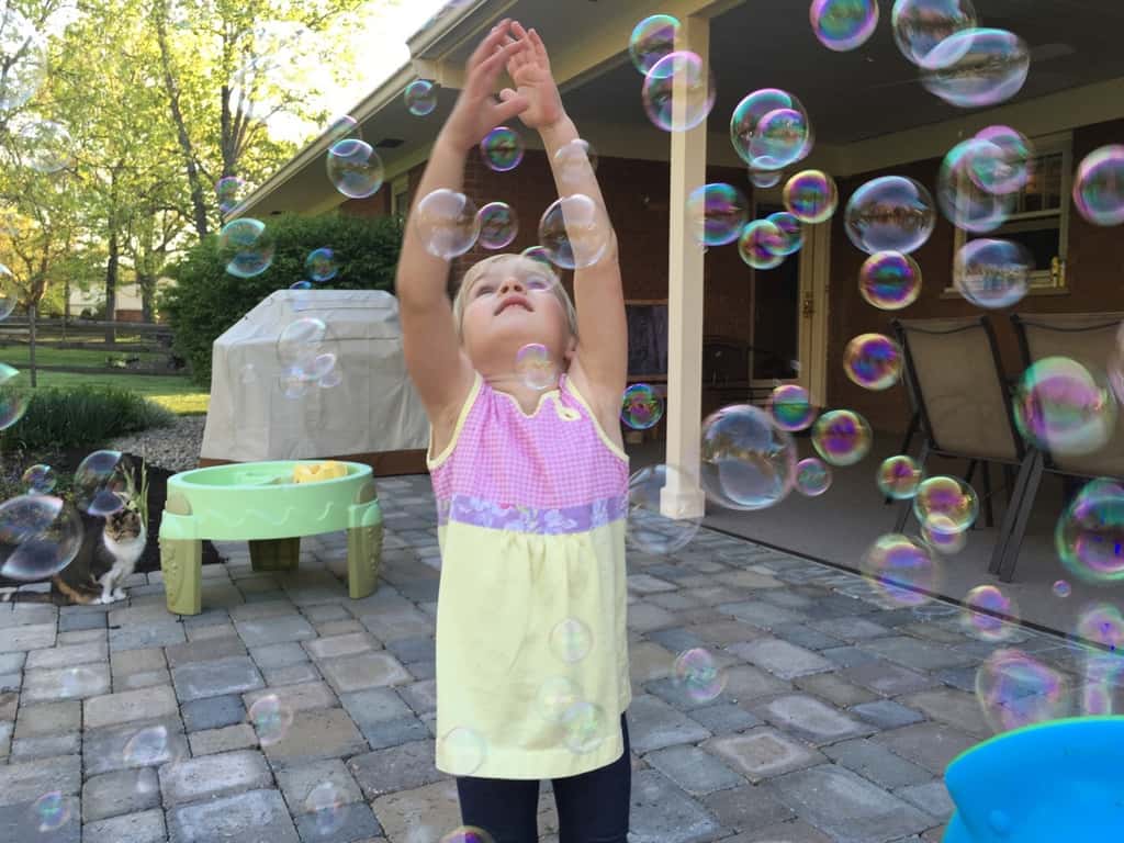 With one garden project, two soccer games, and three girls to entertain, I wish we had more than four adult hands this weekend. Busy, tiring, but fun!