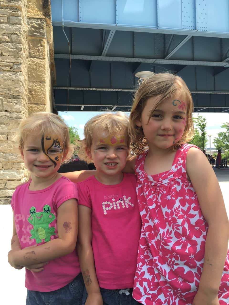 We spent the first day of summer vacation on bikes and picnicking at Smale Riverfront Park with Auntie Em.