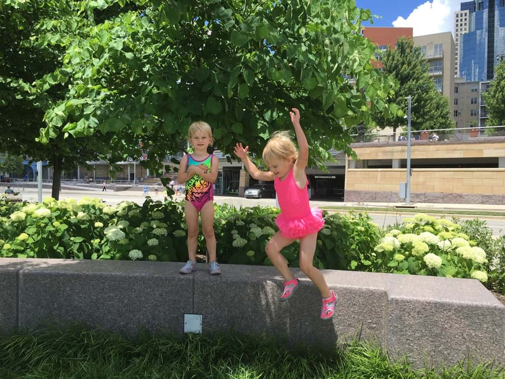We all had a great time with our Koester friends at storytime and Smale riverfront park today.