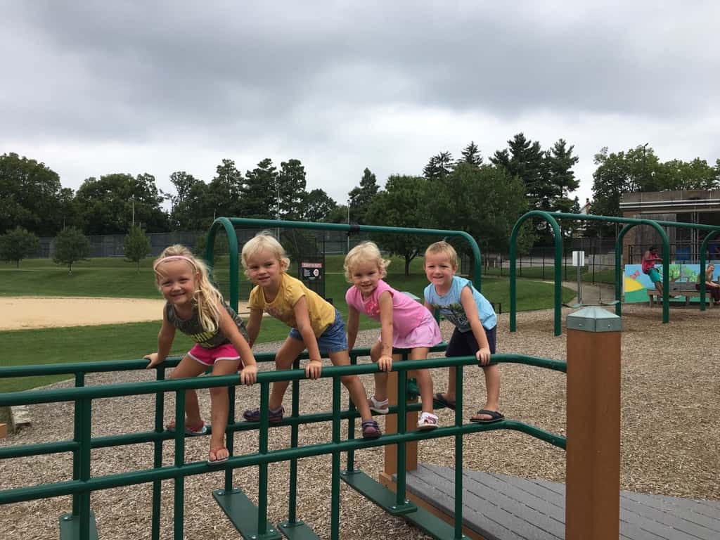 Two days of twin playgroup fun last week! Both started at a local park, and ended with ice cream.