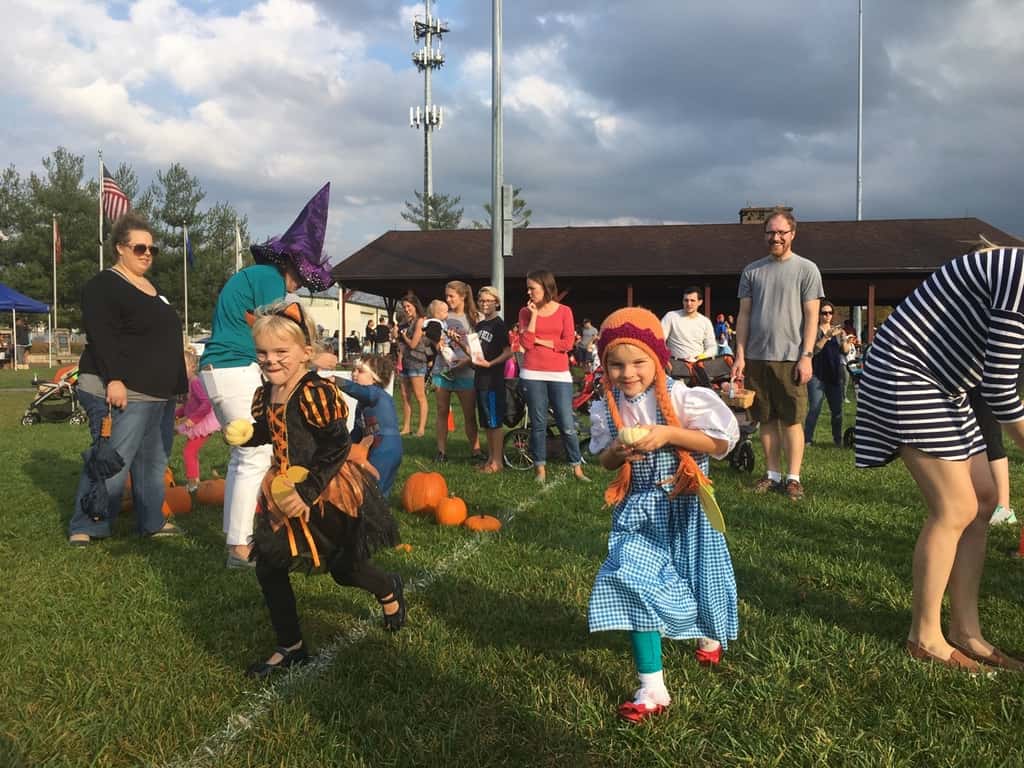 Madeira costume parade and playdate!