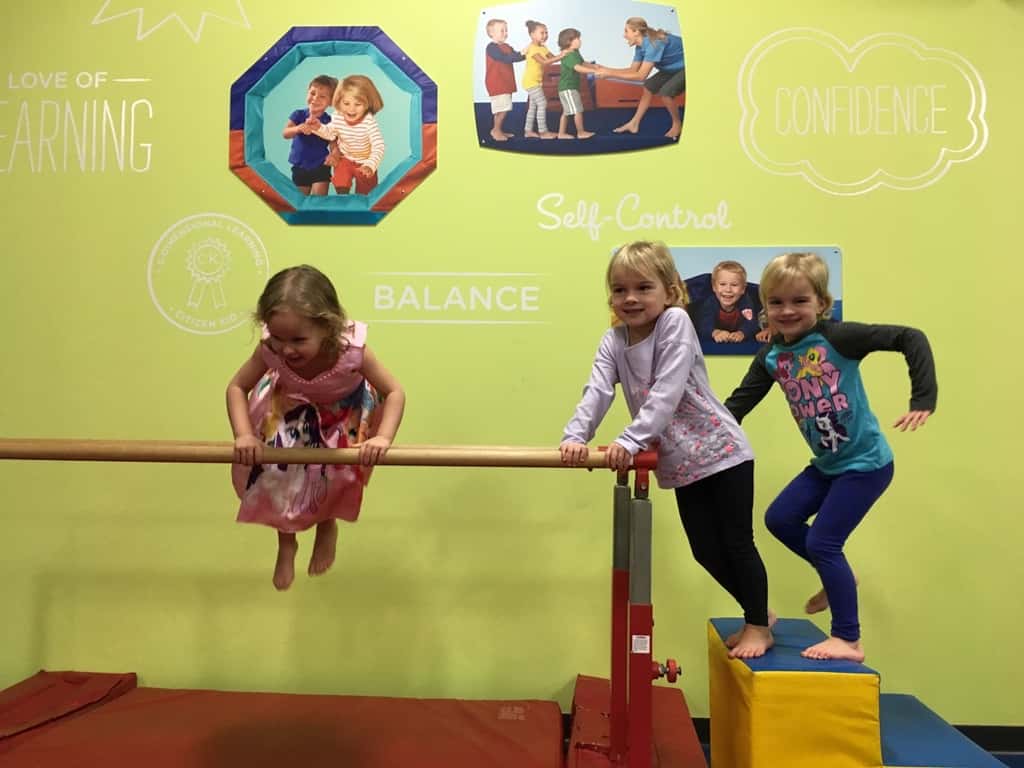 Yesterday was a big day! Abby got to race against her Girl Scout friends in the Pinewood Derby while Gwen and Josie celebrated their best friend Sophia’s birthday party.