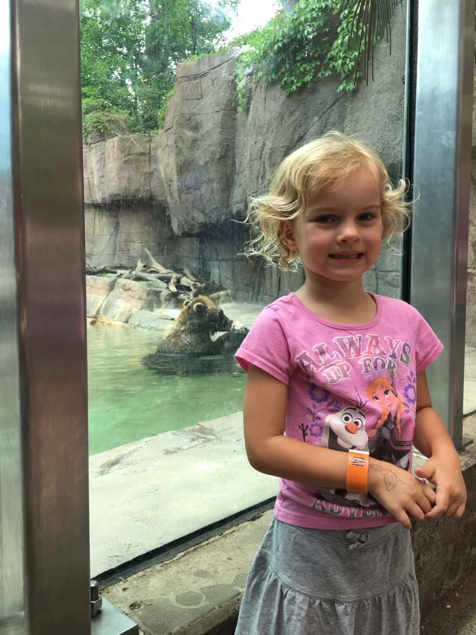 We had such an amazing day at the very kid-friendly and fun Indianapolis Zoo. The girls especially loved feeding the parakeets and cockatiels, holding butterflies, and riding the Skyline. John and I really liked the dolphin show, and the incredible orangutan exhibit. The girls were also giddy with excitement about staying the night in a hotel. I thought staying and eating dinner on the canal was pretty special too.