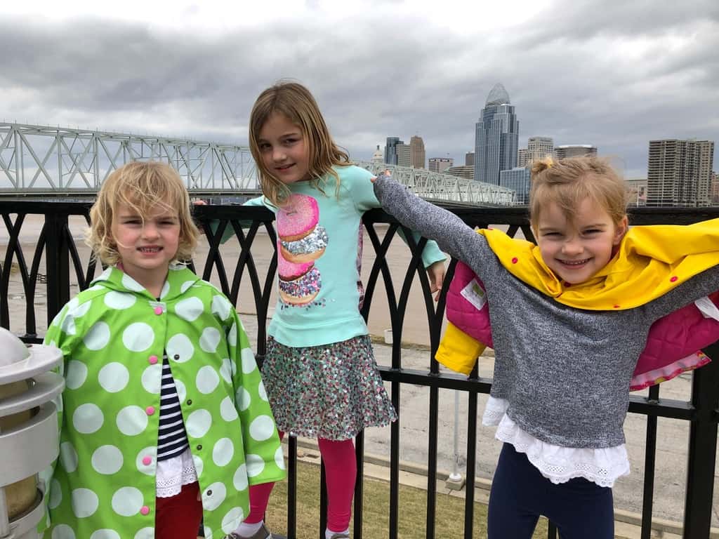 Our trip to the Newport Aquarium almost tricked us into believing we were on vacation. It was a surprisingly good time!