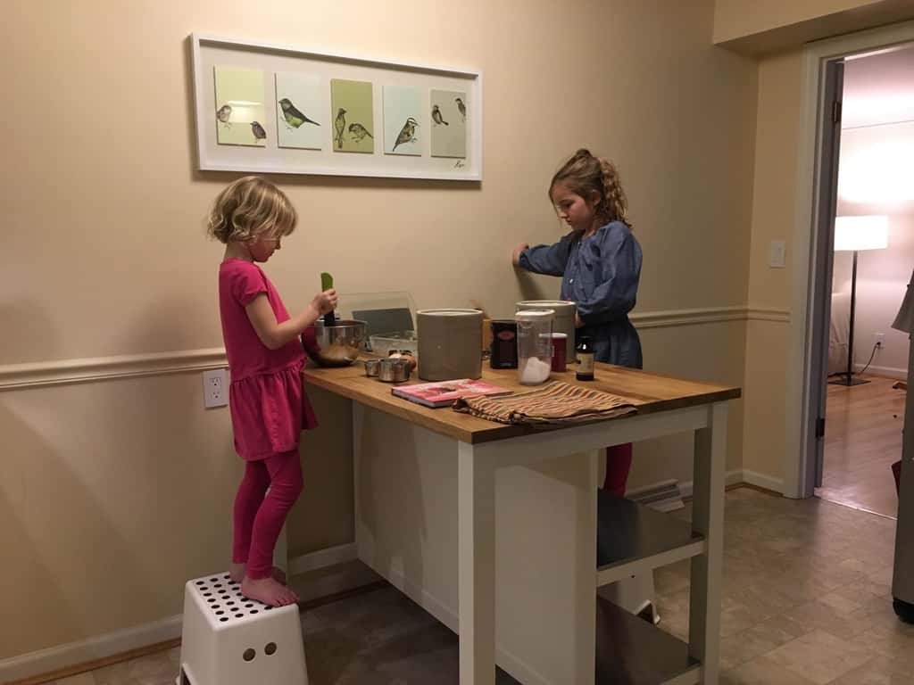 New kitchen island: kid bakers approve!