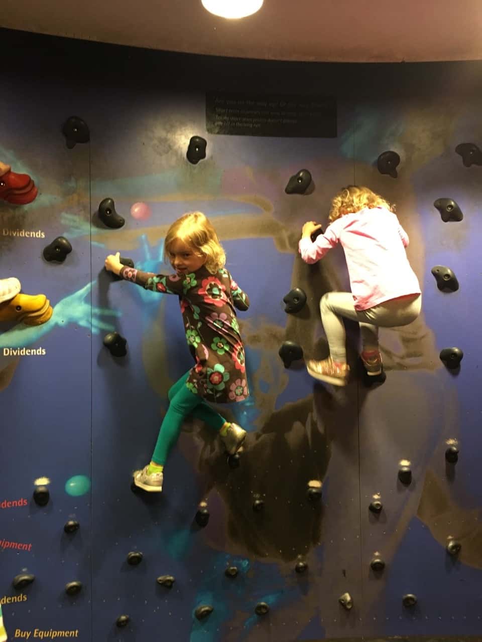 We expected to like it, but the Chicago Museum of Science and Industry did not live up to the hype.