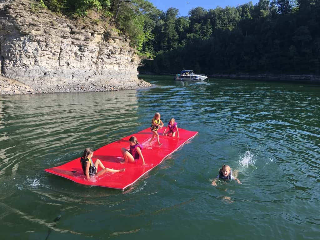 We had an incredible first day at Lake Cumberland!