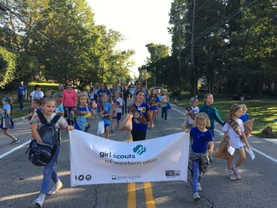 Lots of other Madeira Girl Scouts joined us for the Madeira Homecoming Parade this year. Instead of going to the game, we decided to walk back to La Grassa.