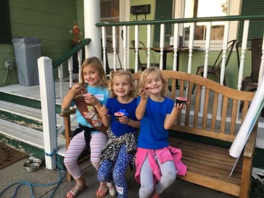 Lots of other Madeira Girl Scouts joined us for the Madeira Homecoming Parade this year. Instead of going to the game, we decided to walk back to La Grassa.