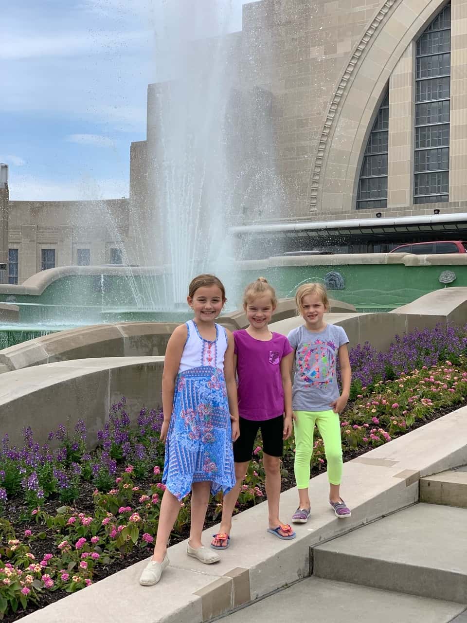 Summer adventure list: OMNIMAX! Gwen and Josie loved their first experience. Abby reminded me that I took her once already, but it was still cool.