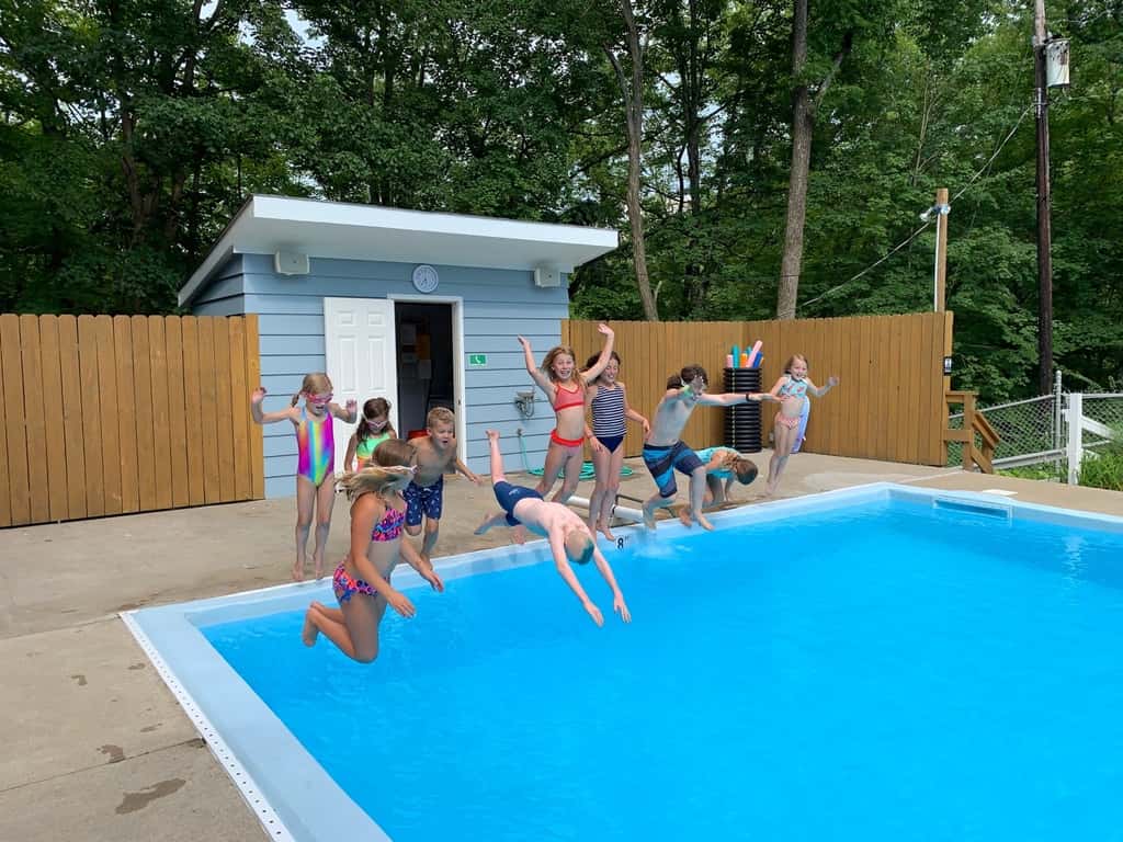 Another happy 4th of July in Kenwood Hills!