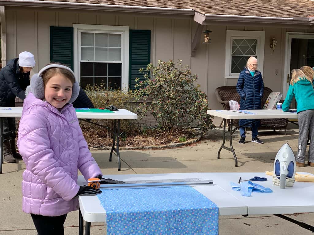 Socially distanced, but not socially isolated. Abby and I got together with some other neighbors to cut fabric for face masks to donate, and joined a group to help some elderly neighbors with yard work this weekend. Today, we explored the KHCC Greenbelt, and the girls loved it! So fun!