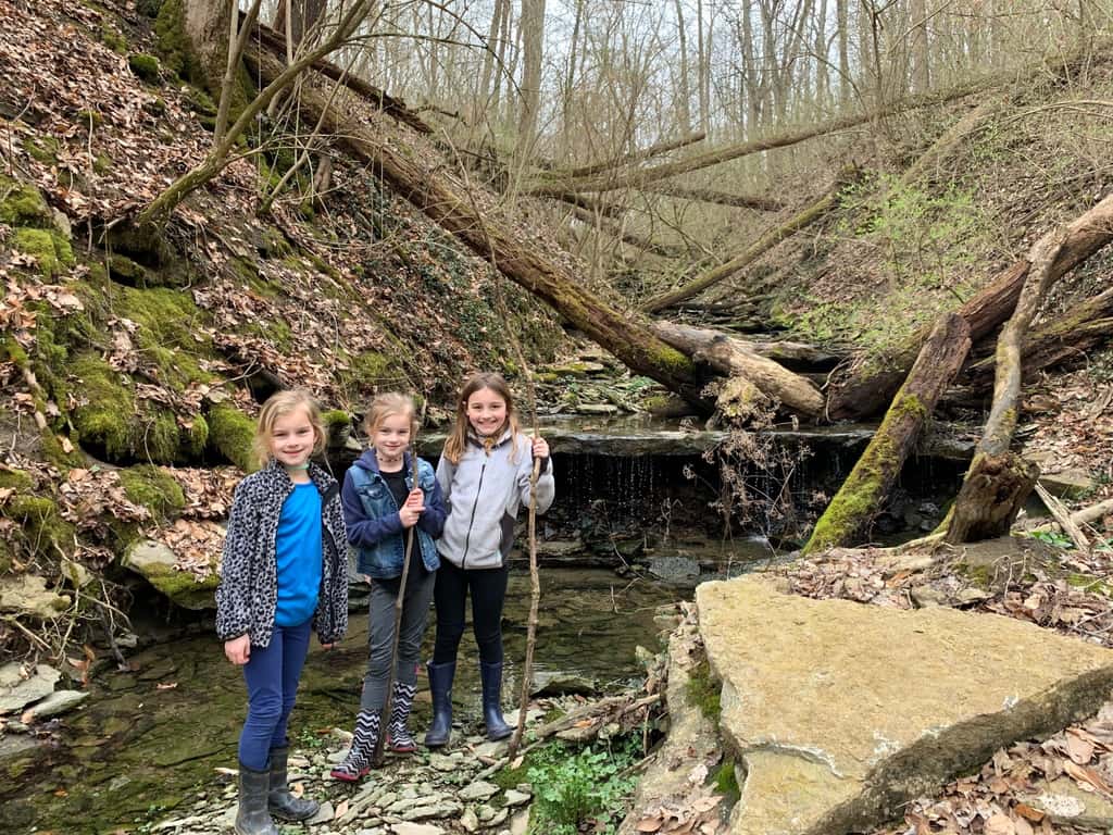 Socially distanced, but not socially isolated. Abby and I got together with some other neighbors to cut fabric for face masks to donate, and joined a group to help some elderly neighbors with yard work this weekend. Today, we explored the KHCC Greenbelt, and the girls loved it! So fun!