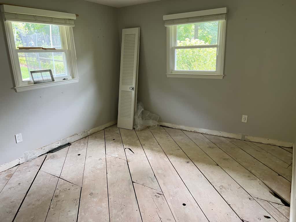 Wow! Before and after of Josie’s room.